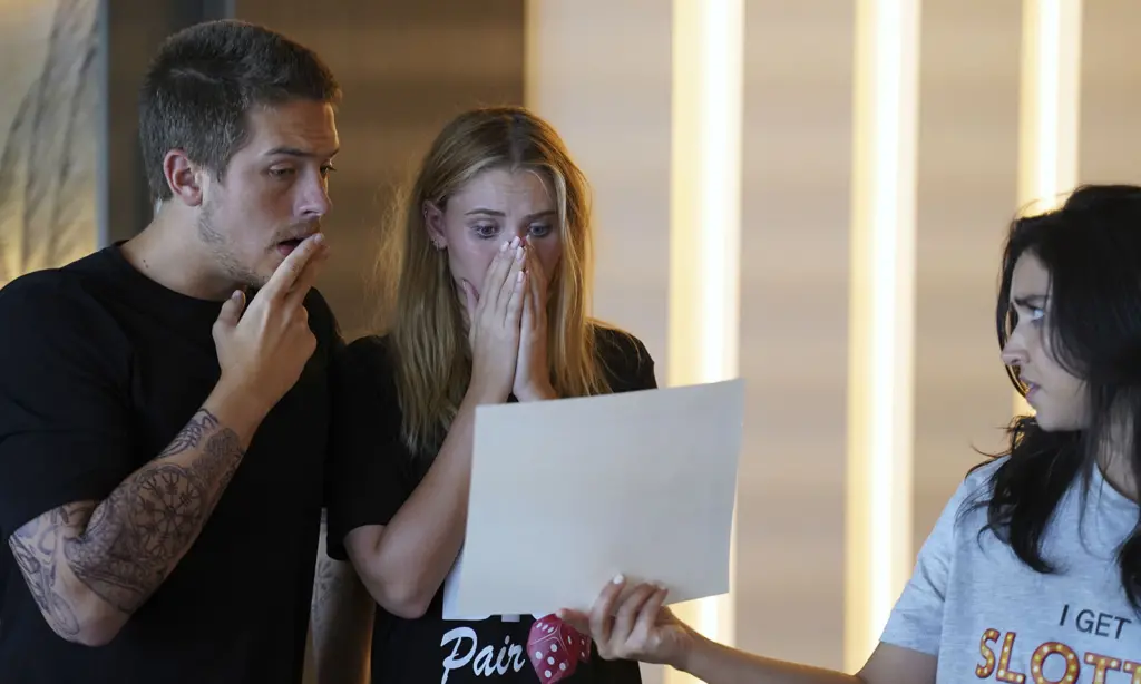 Diamond Films divulga novas imagens de Belo Desastre - O Casamento