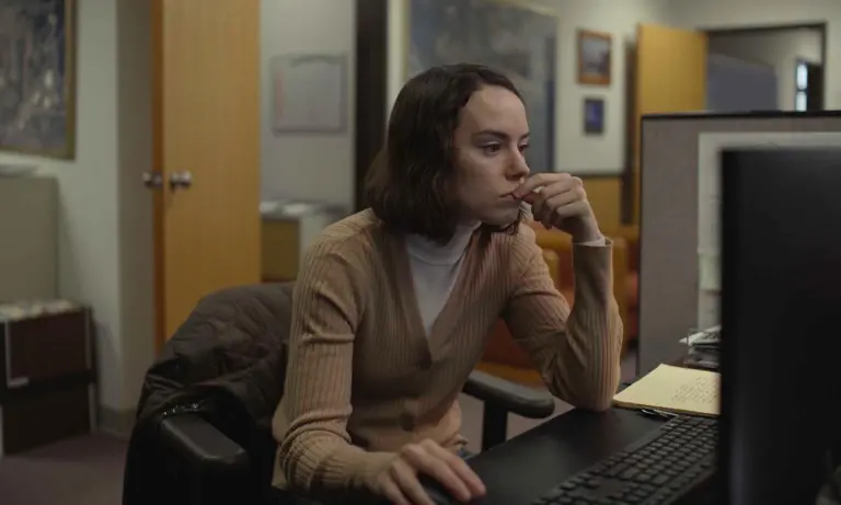 CRÍTICA | Às Vezes Quero Sumir – Um drama sobre introversão