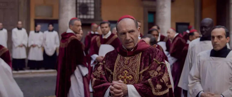Diamond Films libera novo trailer de Conclave