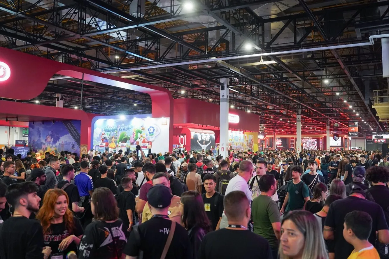 Imagem do corredor e stand da Nintendo na BGS