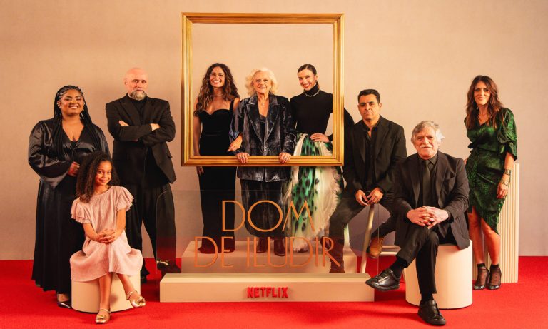 Dom de Iludir estreia hoje na Netflix com Marieta Severo e Alice Wegmann; première tem show de Liniker